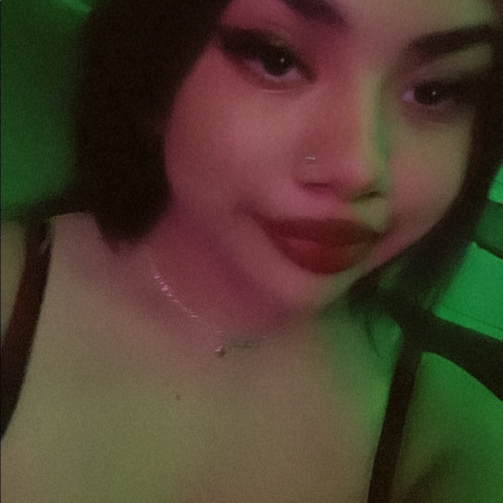 Meet your Posher, Jimena